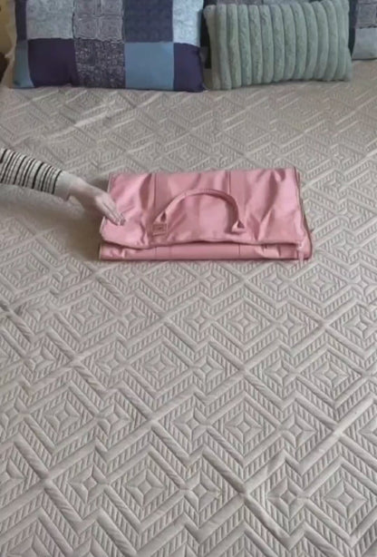 The perfect travel bag